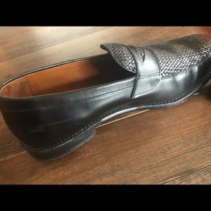 Men’s dress shoes